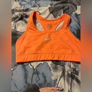 Nike sport bra. Orange. Size medium